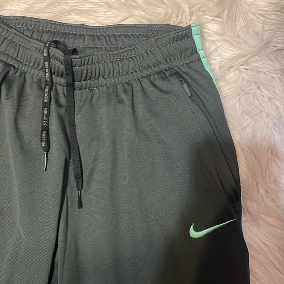 NIKE‎ XS Gray High Waisted Track Pants - Picture 3 of 13